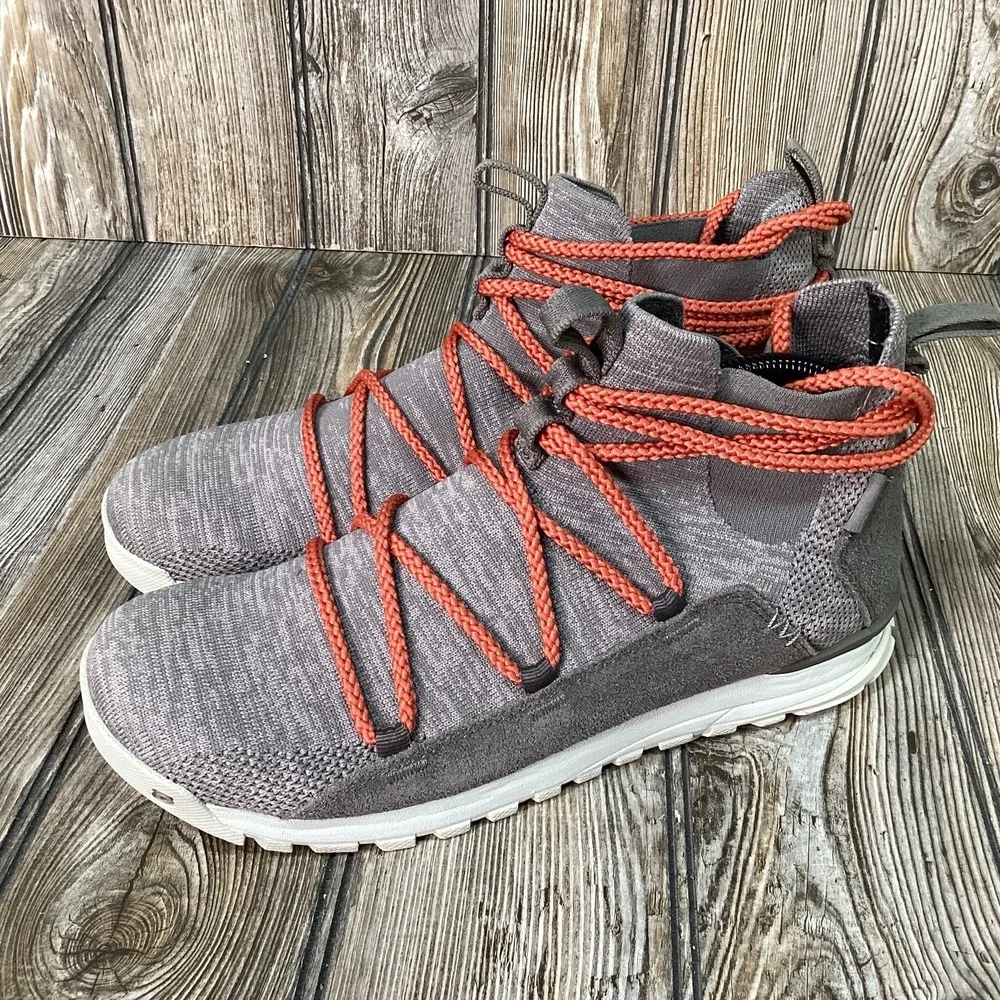 Oboz Womens Lena Mid Hiking Boots Stretch Knit Lace Up Shoes Gray Size 9.5 NEW